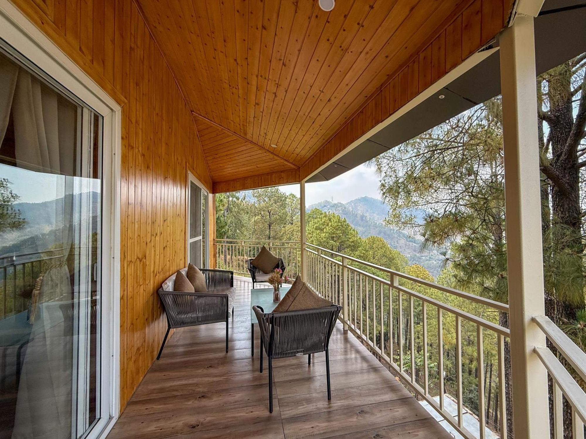 ホテル The Woods Retreat ランズドーン エクステリア 写真